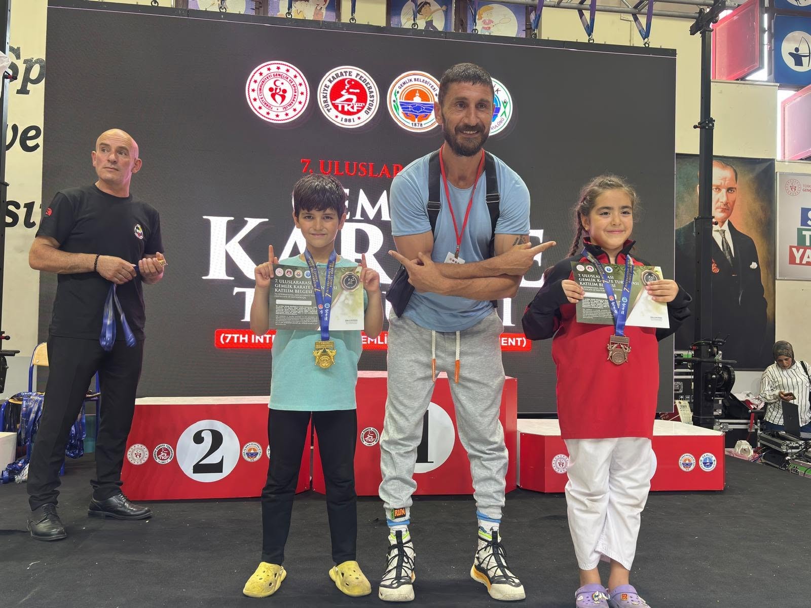 Silivri'li Yağız Ali Daşcan Uluslararası Turnuvada Şampiyon Oldu!