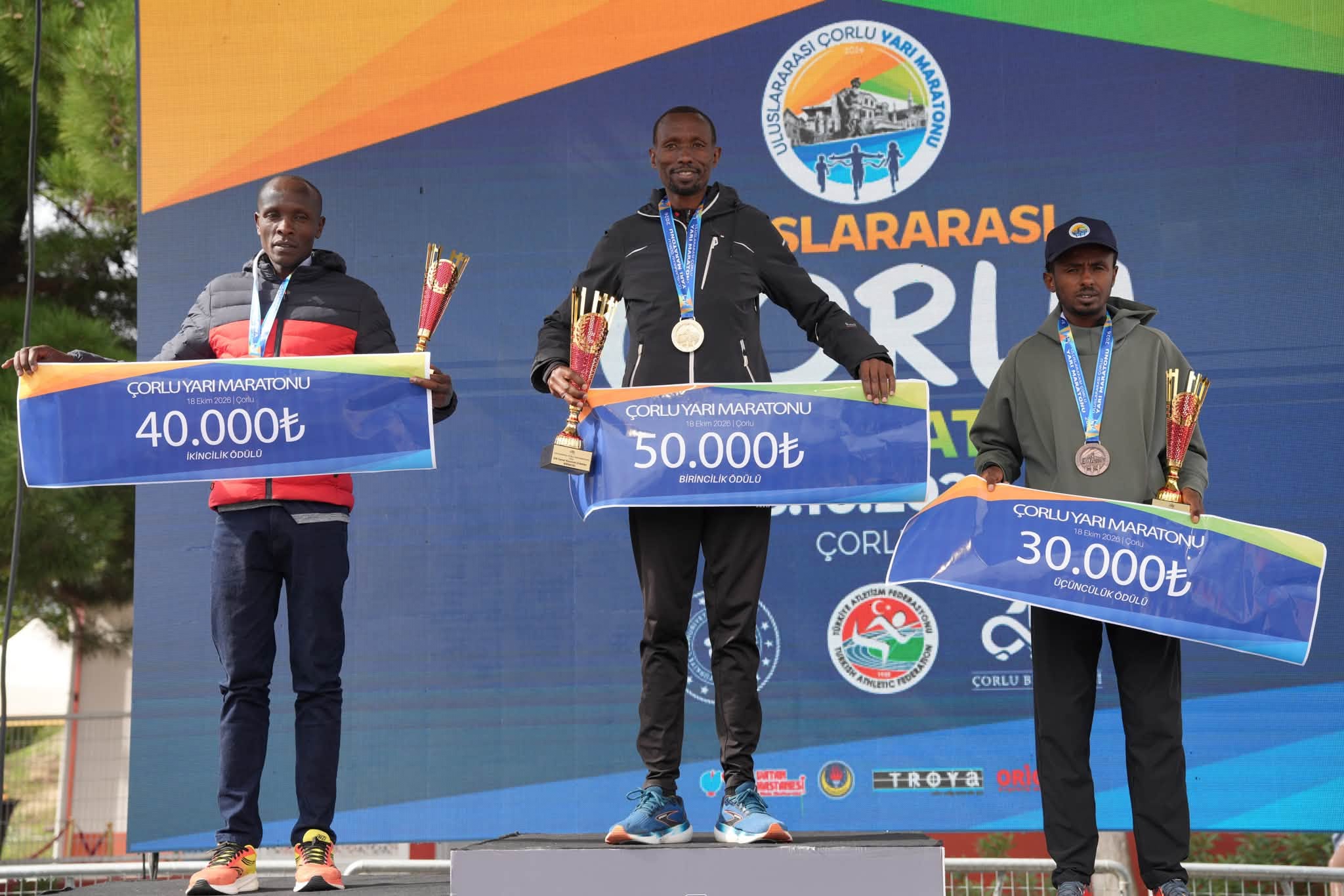 Uluslararası Çorlu Yarı Maratonu Ödül Töreniyle Tamamlandı