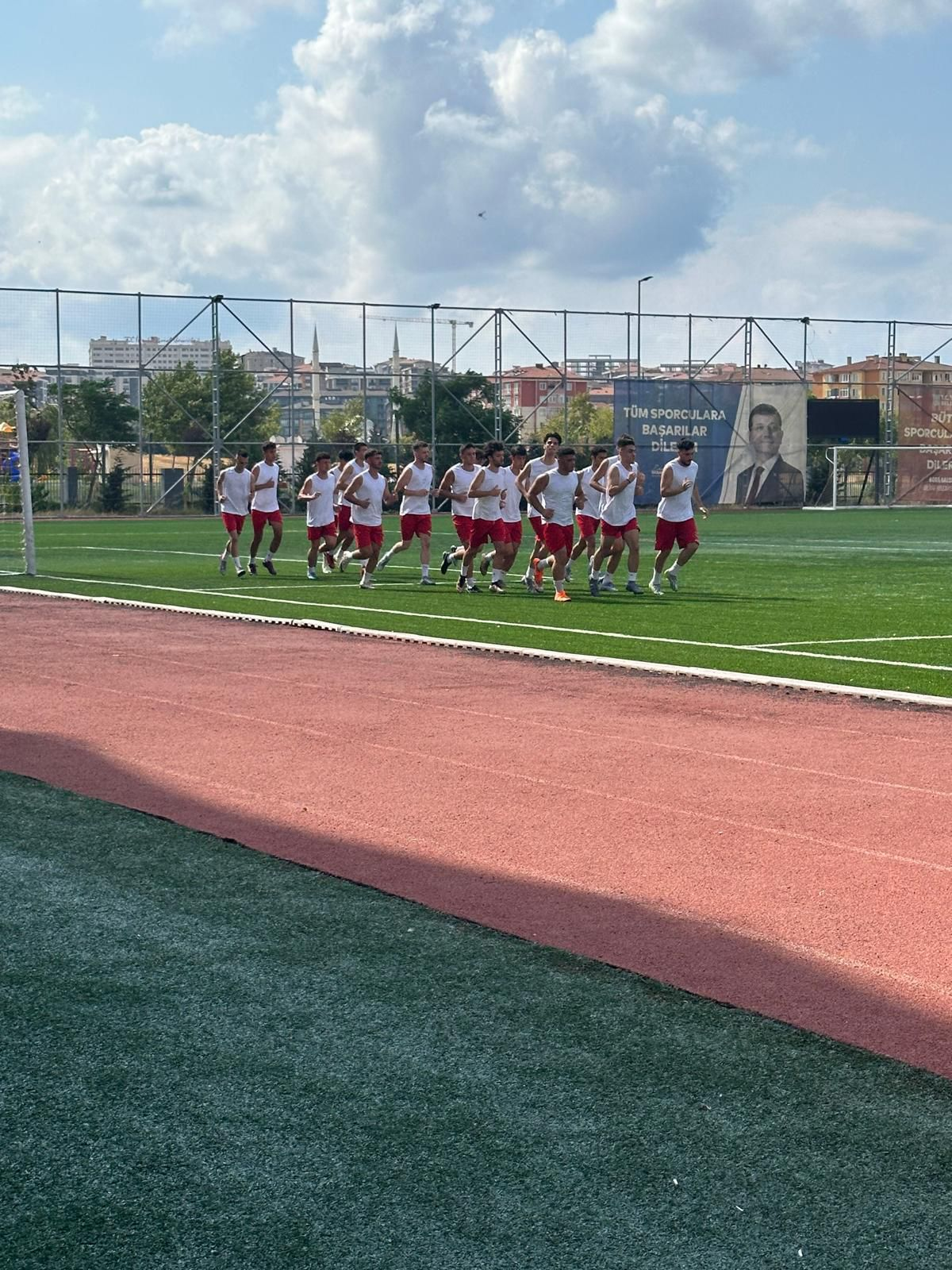 Silivrispor A Takımı İlk Antrenmanına Çıktı