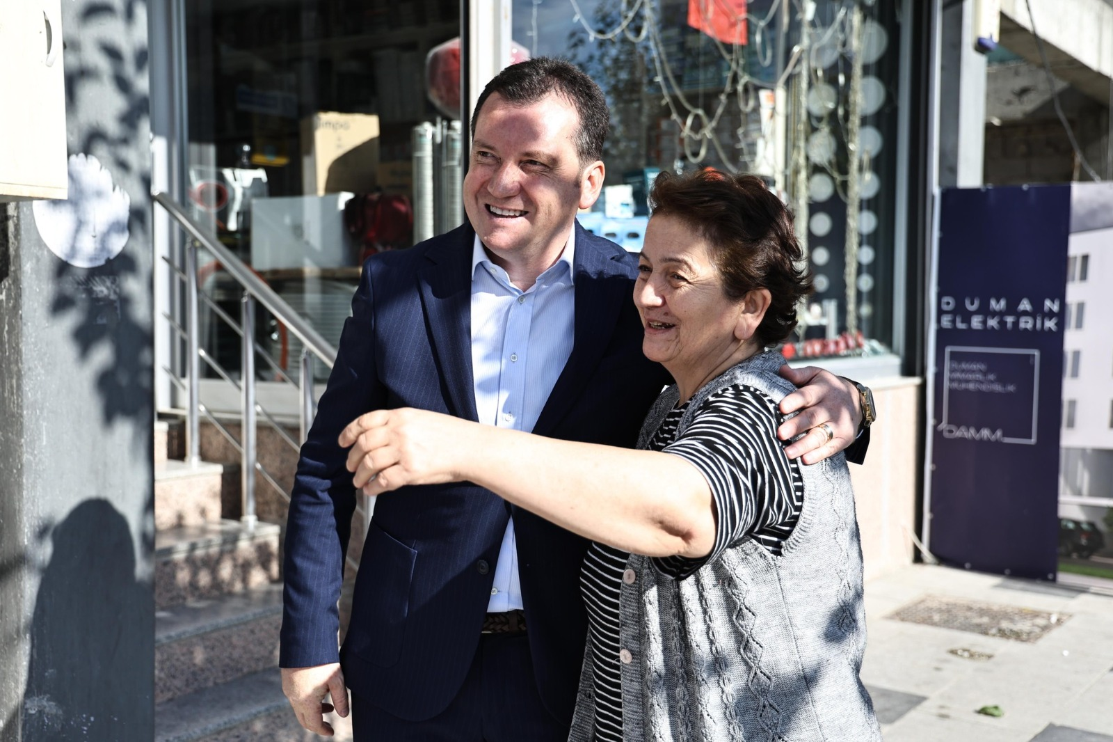 Başkan Balcıoğlu, Eski Sanayi Bölgesinde Esnaflarla Bir Araya Geldi