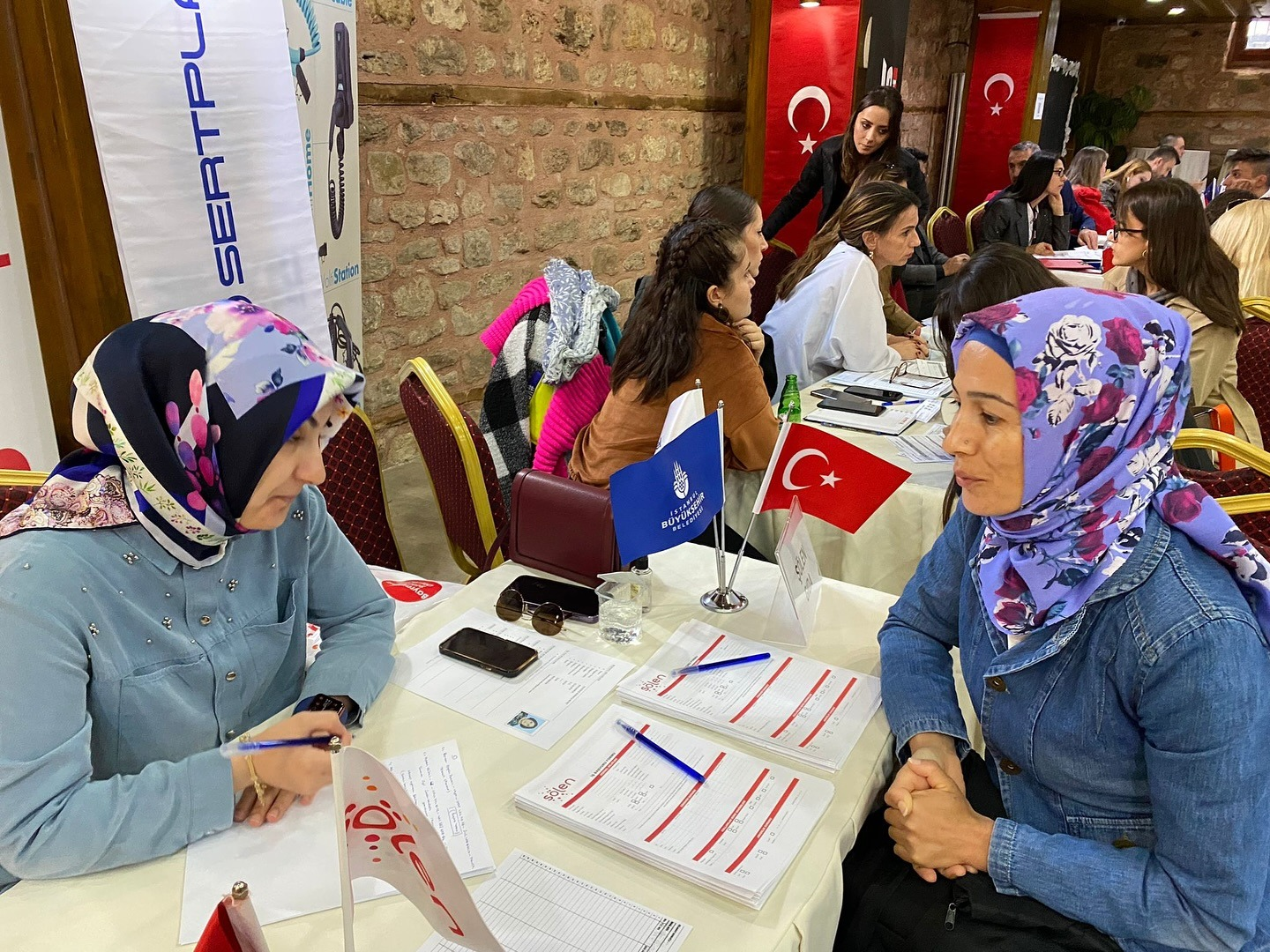 Silivri Belediyesi ve İBB’den İş Arayan VatandaşlaraDestek Oluyor